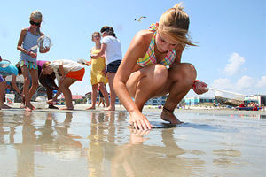 girl scouts outdoor at tybee island marine science center
