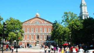 The Best Shopping in Boston - boston faneuil hall