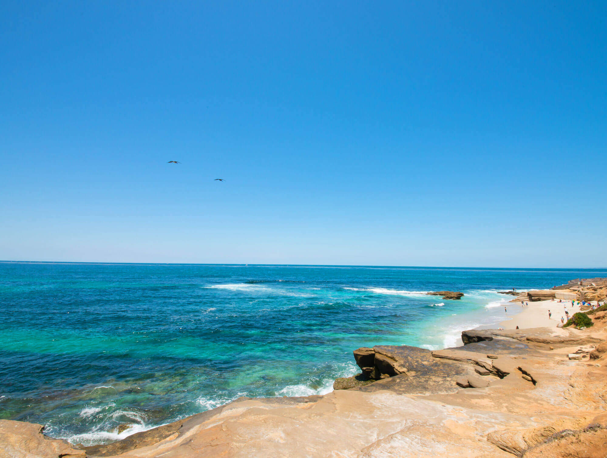 The rocky shoreline on a La Jolla beach