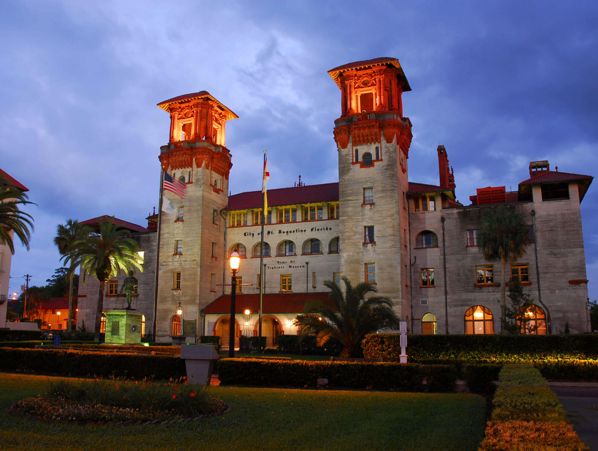 Fall Things To Do In St. Augustine, FL Old Town Trolley Tours.