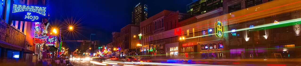 nashville night broadway street