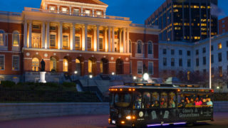 Boston Ghost Tours With Ghosts & Gravestones - Ghosts & Gravestones Tour at Massachusetts State House