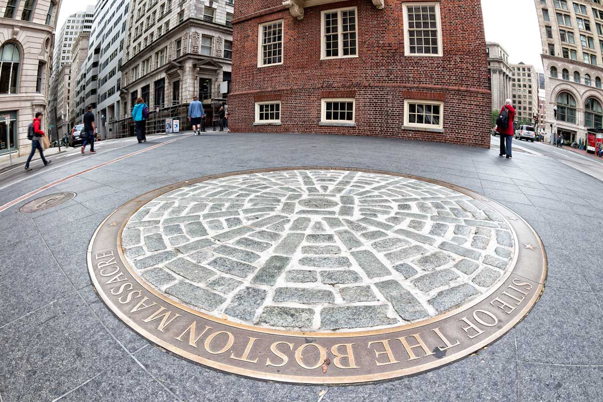 https://www.trolleytours.com/wp-content/uploads/2016/05/boston-massacre-site.jpg