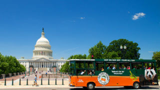 old town trolley tour stop at US capitol