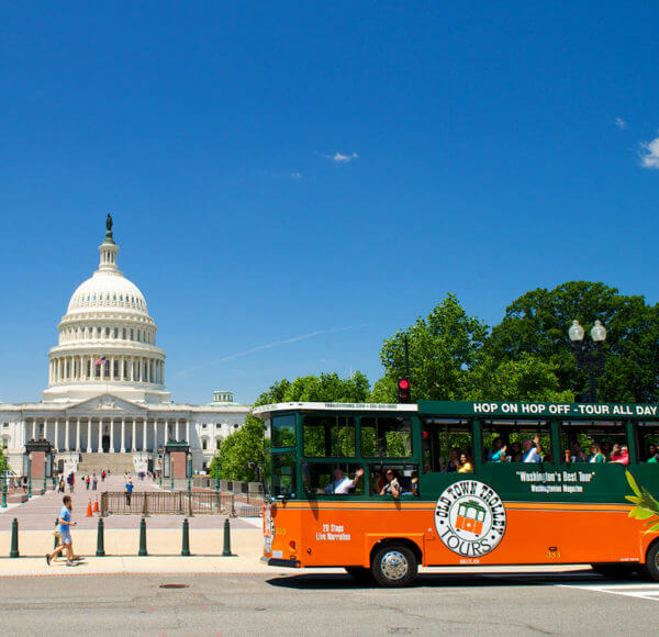 old town trolley tour stop at US capitol