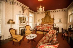 historic room at ballastone inn savannah hotel
