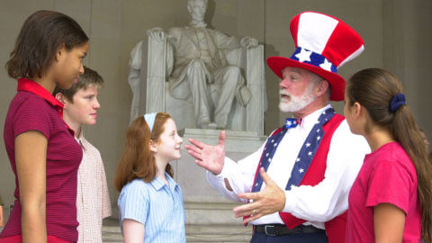 children on educational field trip in washington DC