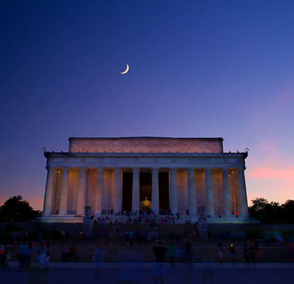 Monuments by Moonlight DC Night Tour Discount Tickets