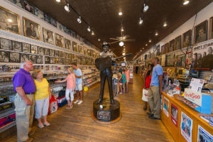 ernest tubb record shop interior