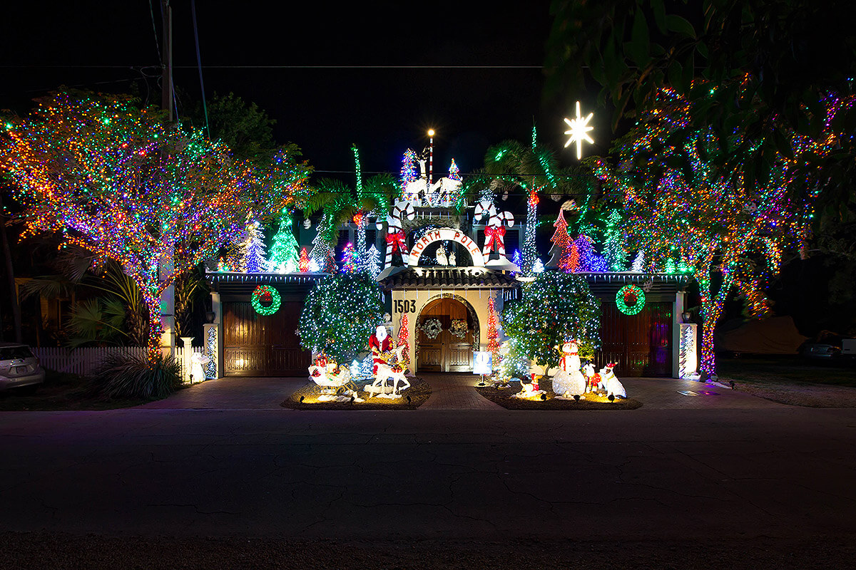 Best Christmas Lights In West Los Angeles at William Farrar blog