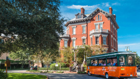 old town trolley savannah labor day