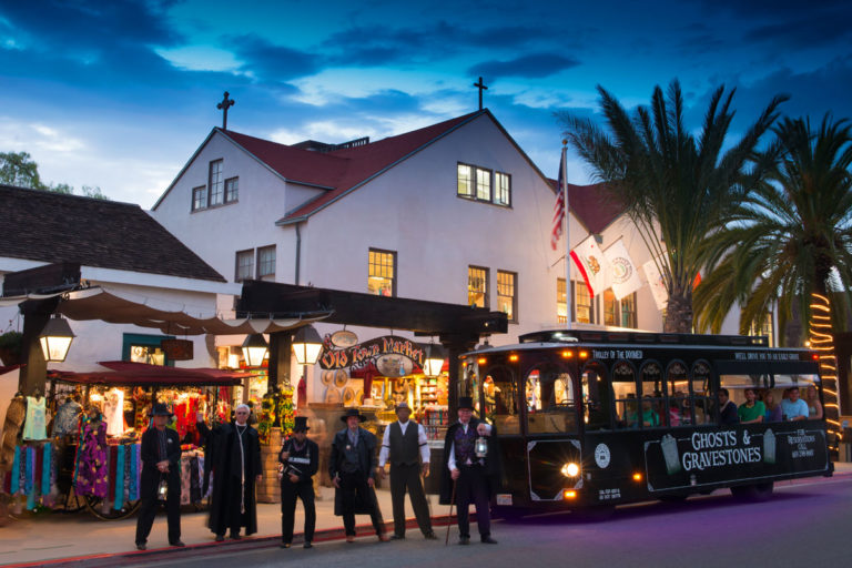 ghosts & gravestones san diego ghost tour ghost hosts & trolley