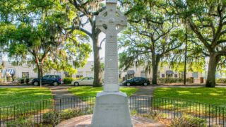 Celtics Cross Monument - savannah celtics cross monument