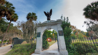 Colonial Park Cemetery - savannah colonial park cemetery