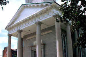 Savannah Independent Presbyterian Church exterior