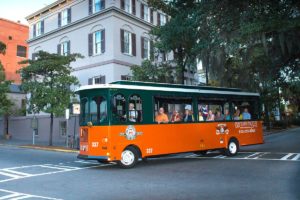 savannah old town trolley vehicle 