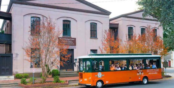 quick driving tour of savannah savannah massie heritage museum