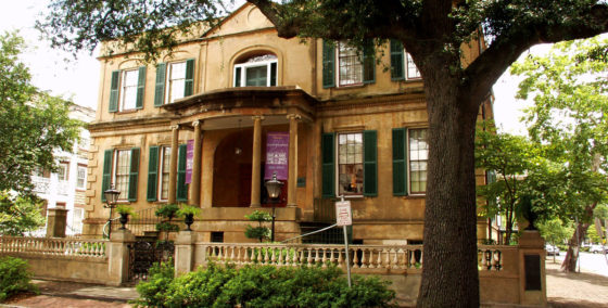 quick driving tour of savannah telfair-owens-thomas-house