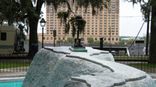 Vietnam Veterans Monument - savannah vietnam monument