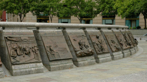 us navy memorial in Washington DC