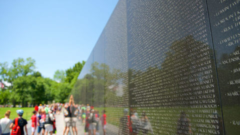 vietnam veterans memorial in washington dc