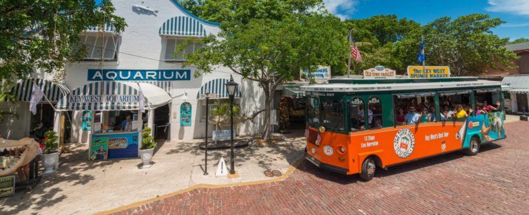 Old Town Trolley stopping at the Key West Aquarium