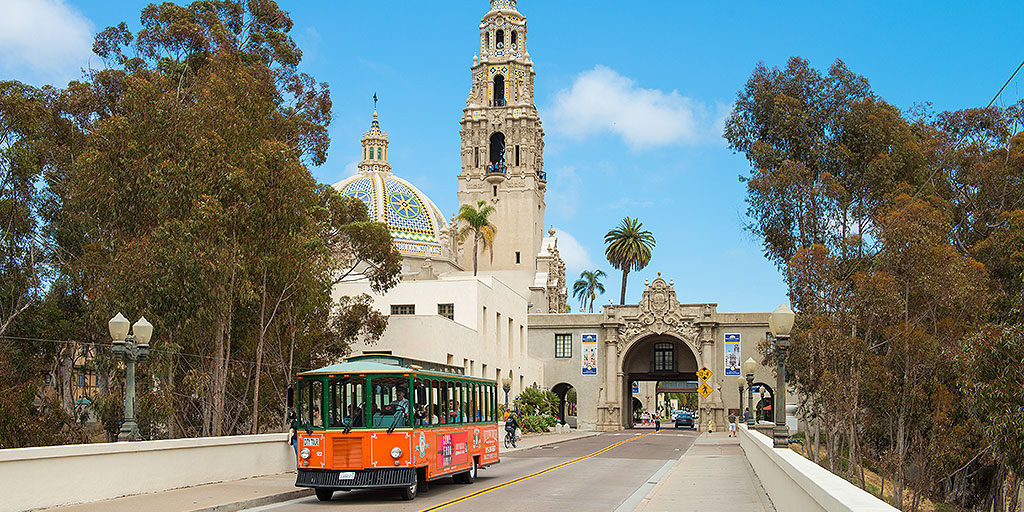 san diego trolley in front of balboa park during summer holiday weekend