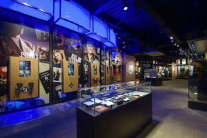 Hop On Hop Off Nashville Tours by Old Town Trolley