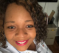 profile picture of washington dc trolley tour conductor natosha