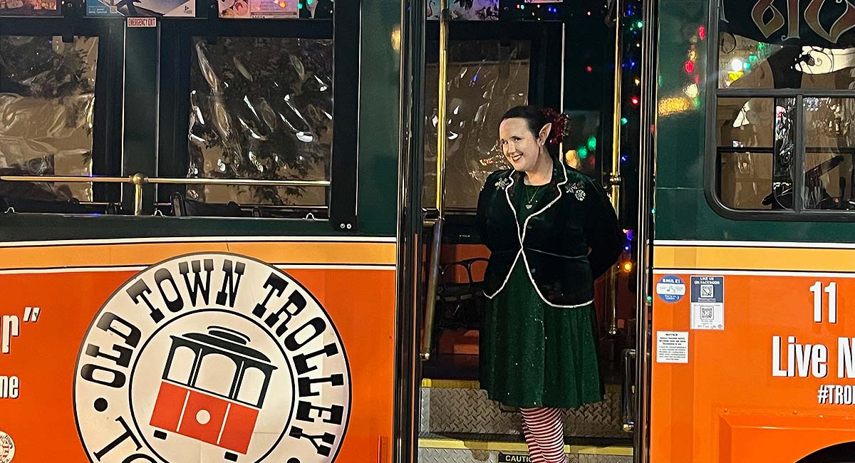 elf host on San Diego holiday tour trolley