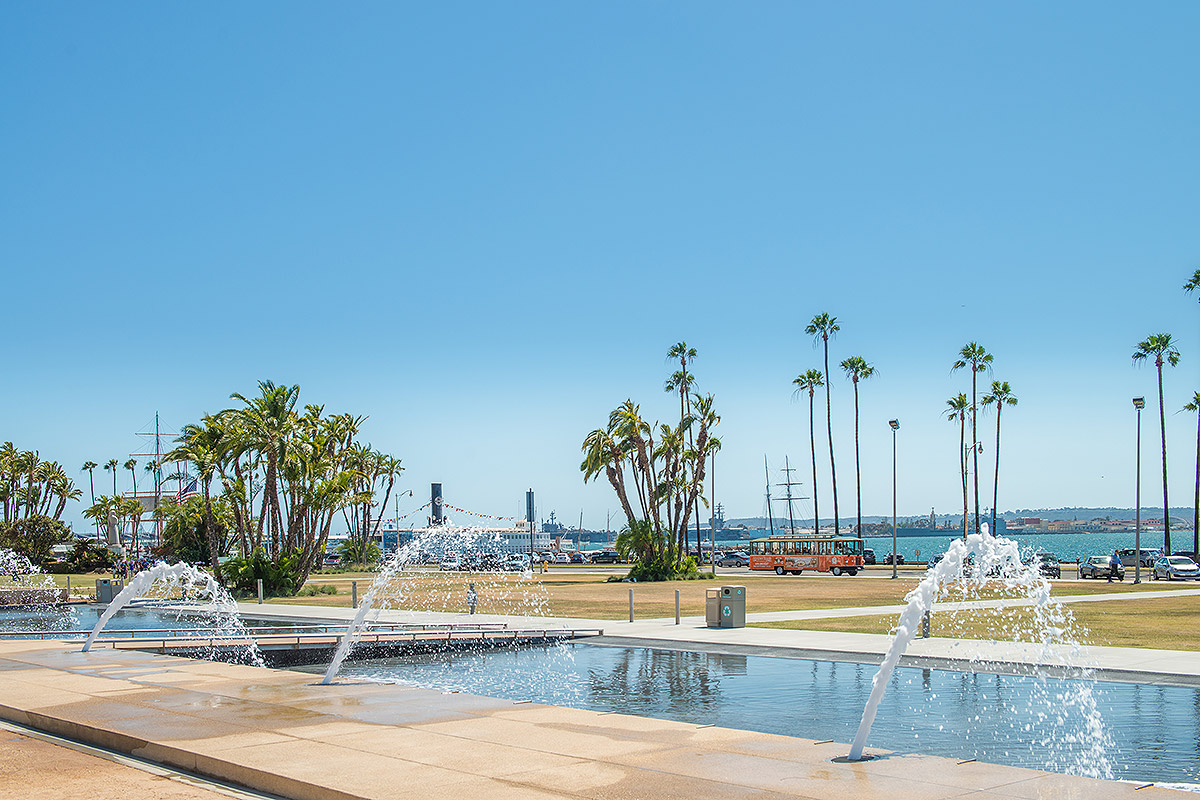 Waterfront Park :  Official Travel Source