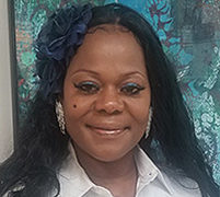 Savannah cast member Teri