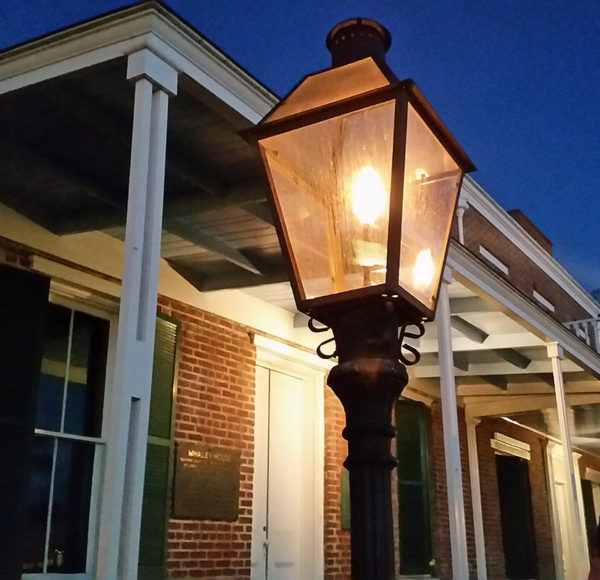 Whaley House exterior and street lamp