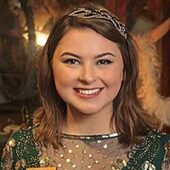 Savannah cast member Juliana