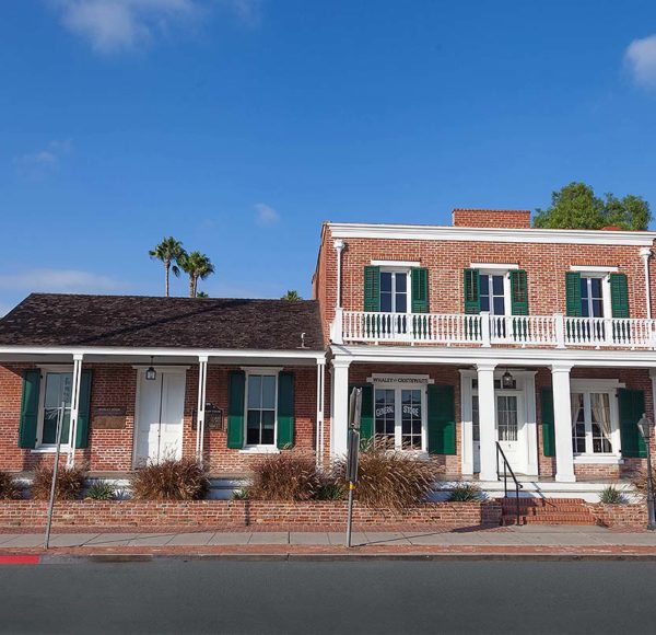 exterior of whaley house haunted house in san diego