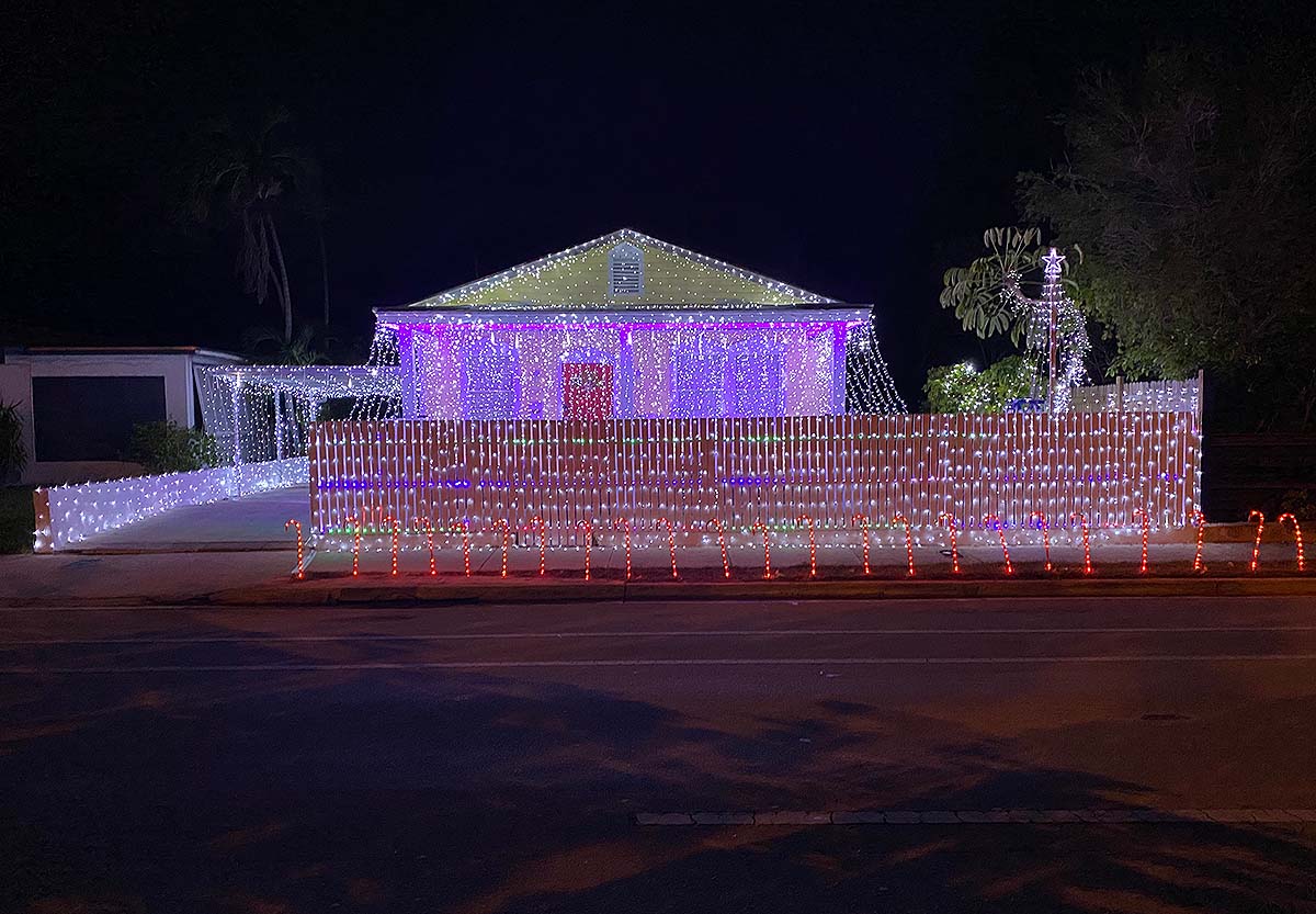 holiday lights 2d winner