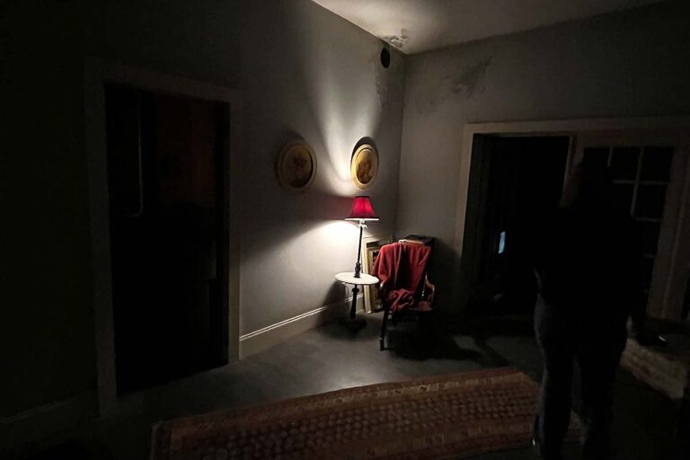 Ghost Hunters of Savannah Paranormal Investigation lamp area