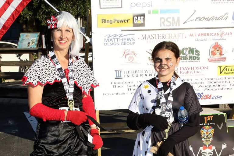 2022 St. Augustine Jail Break 5K costume contest first place winner