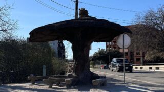 Big Mushroom Statue