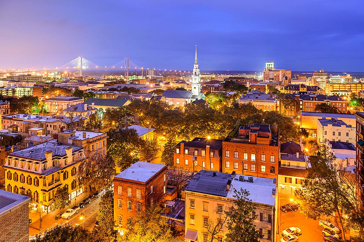 Surprisingly Savannah: The Mobile Tour Featuring Old Town Trolley