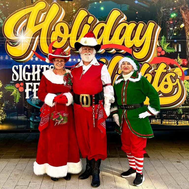 San Antonio holiday tour trolley and hosts