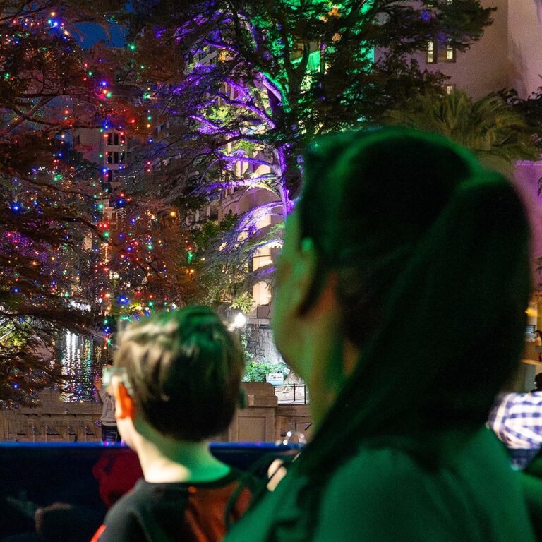 San Antonio holiday tour guests