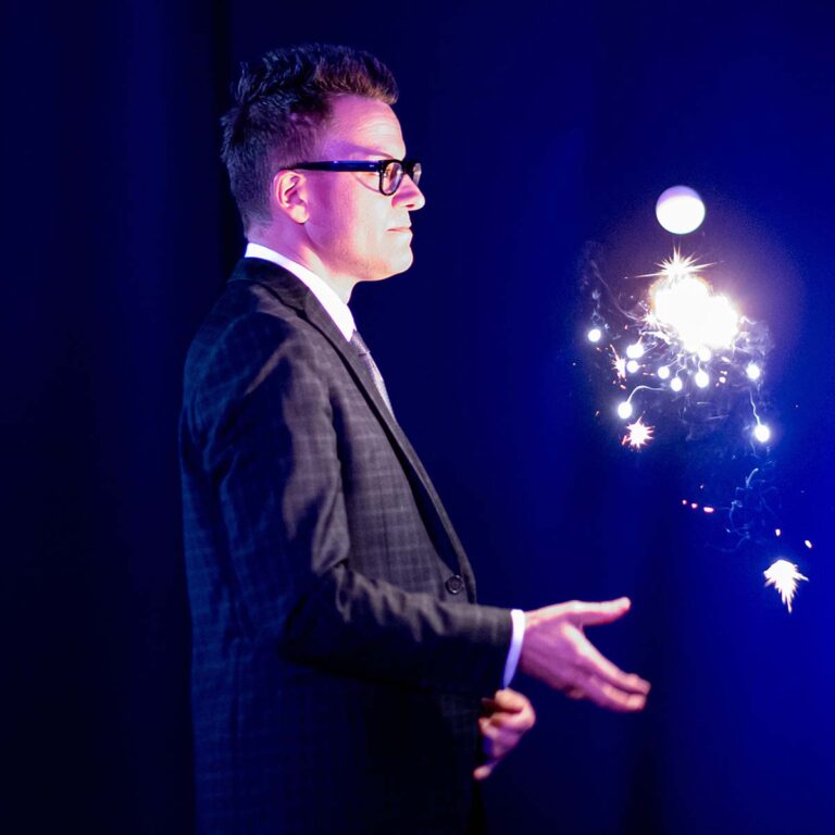 Magic Saloon act