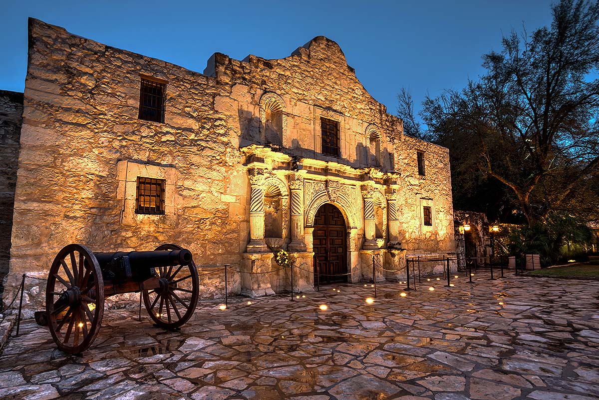 The Alamo at night