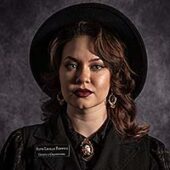 Savannah cast member Alicia