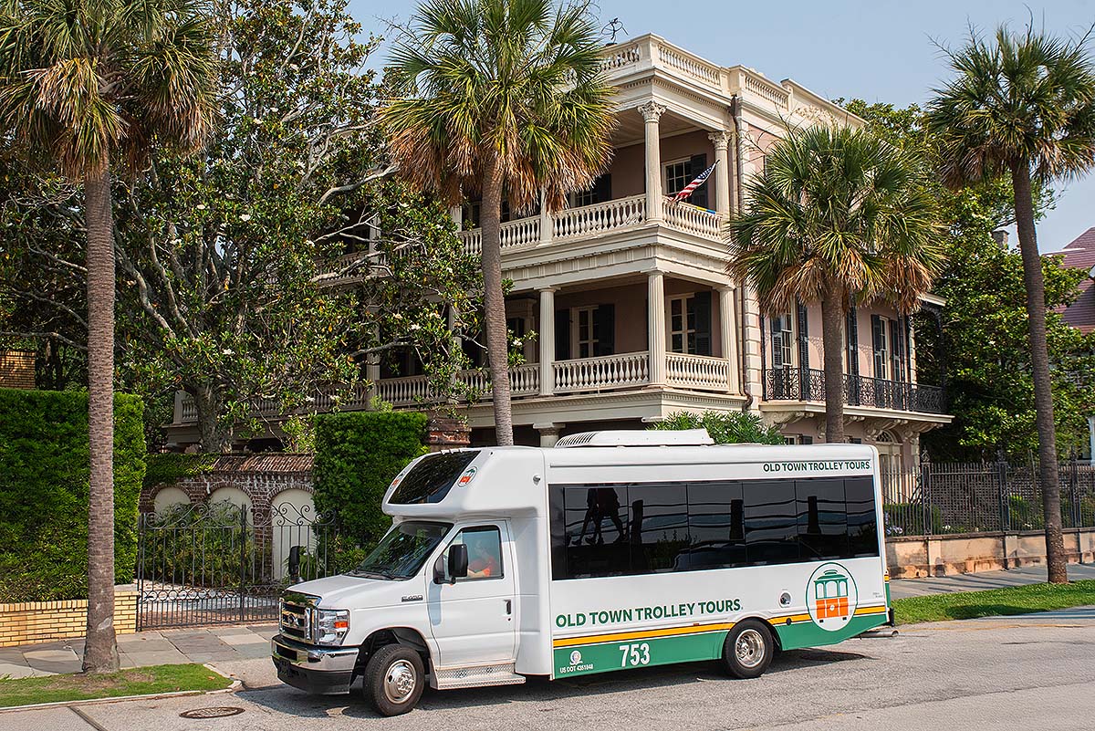 Charleston trolley