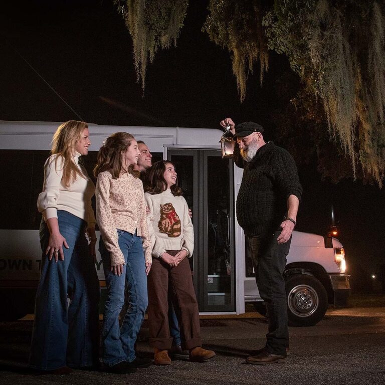 Charleston Ghosts & Gravestones host welcoming guests
